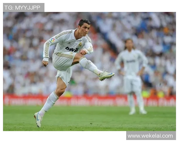 C罗精彩进球集锦视频回顾足球传奇的巅峰时刻尽在其中 C罗精彩进球集锦视频回顾足球传奇的巅峰时刻尽在其中