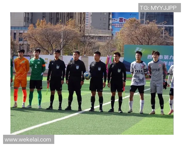 赛后分析:西安足球队与成都足球队实力对比及比赛亮点回顾 赛后分析:西安足球队与成都足球队实力对比及比赛亮点回顾