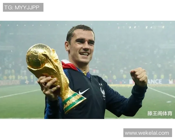 法国黑老足球明星的传奇人生与辉煌成就探秘